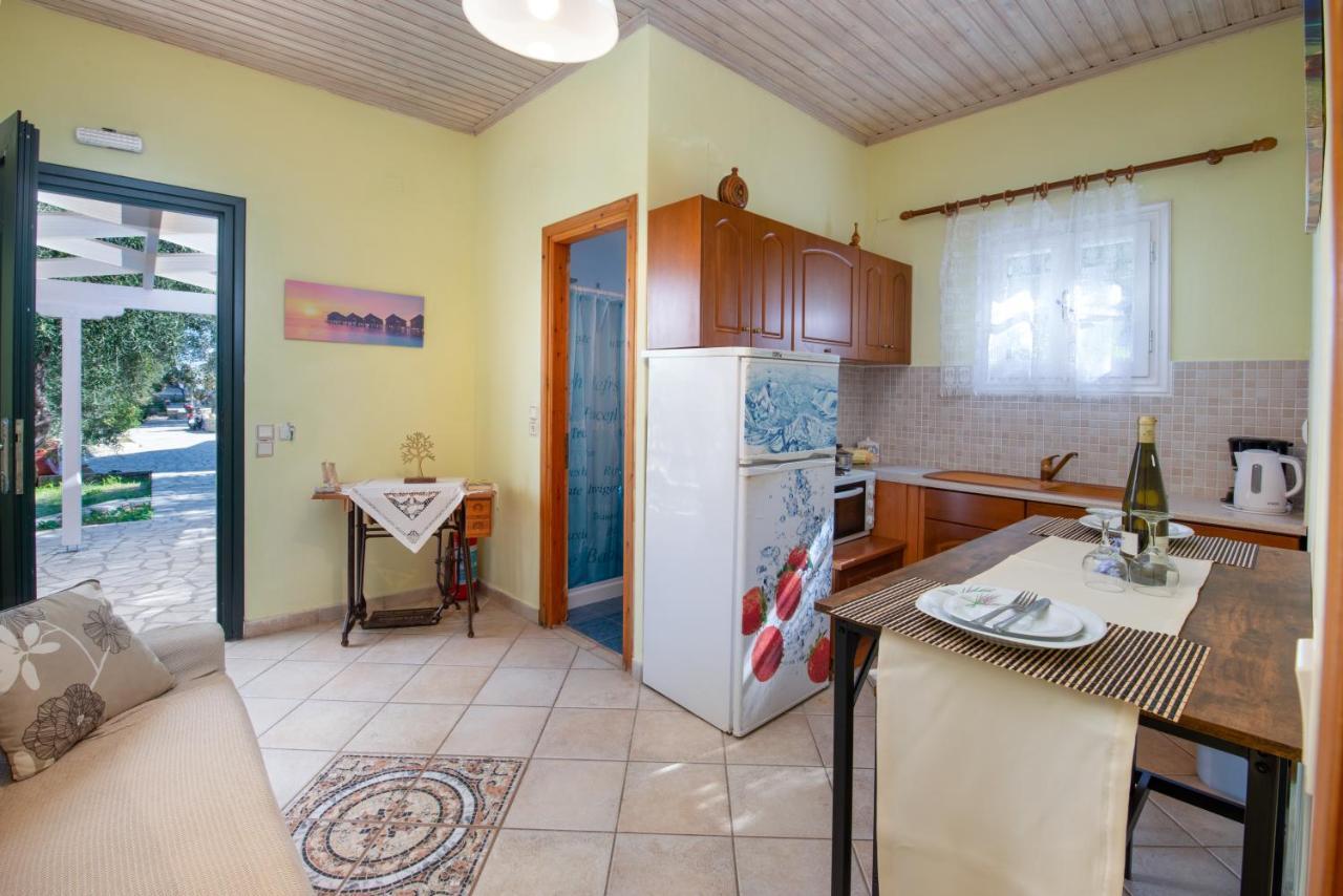 Ranias Case Dell Olivetto Gaios Extérieur photo