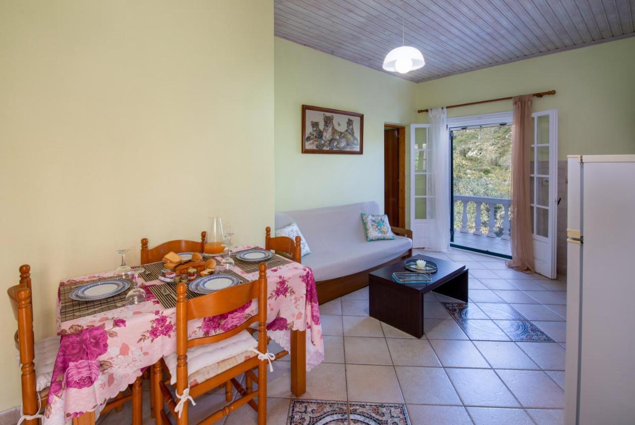 Ranias Case Dell Olivetto Gaios Extérieur photo