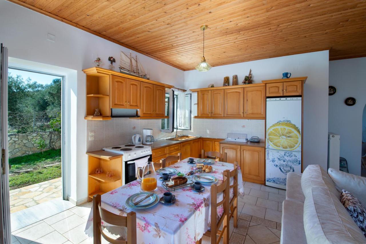 Ranias Case Dell Olivetto Gaios Extérieur photo